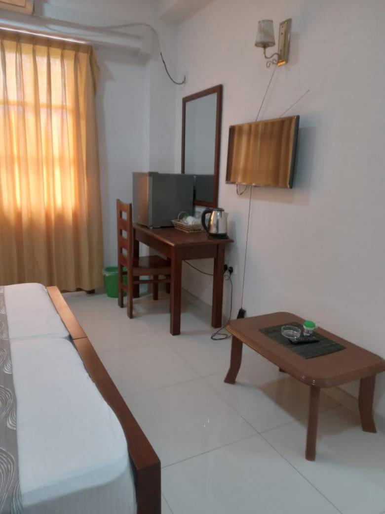 Heritage Eco Resort Kelaniya エクステリア 写真