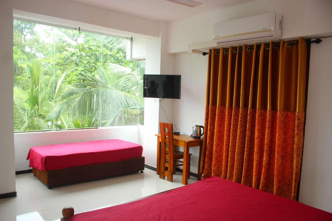 Heritage Eco Resort Kelaniya エクステリア 写真