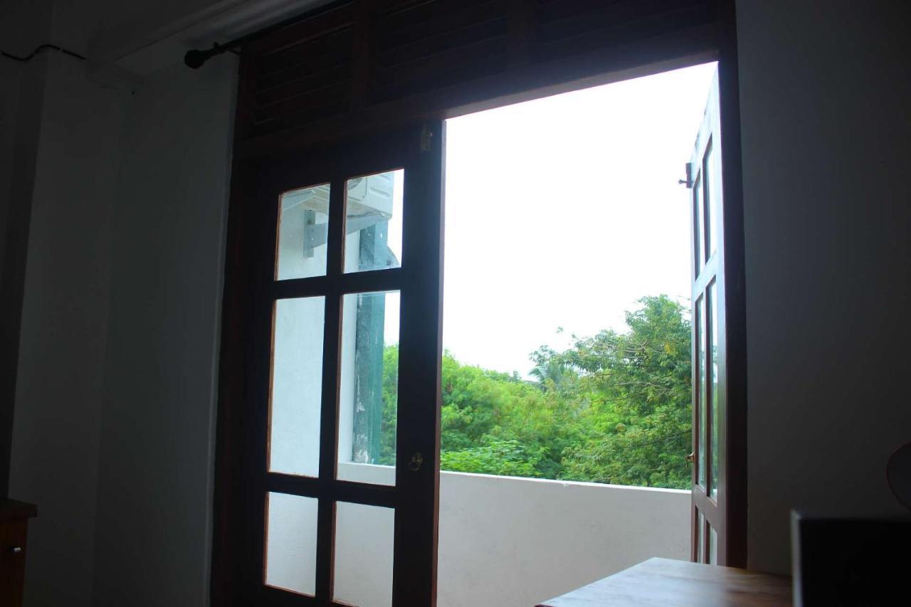 Heritage Eco Resort Kelaniya エクステリア 写真