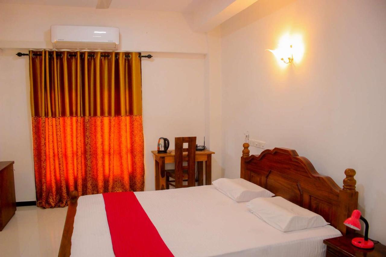 Heritage Eco Resort Kelaniya エクステリア 写真